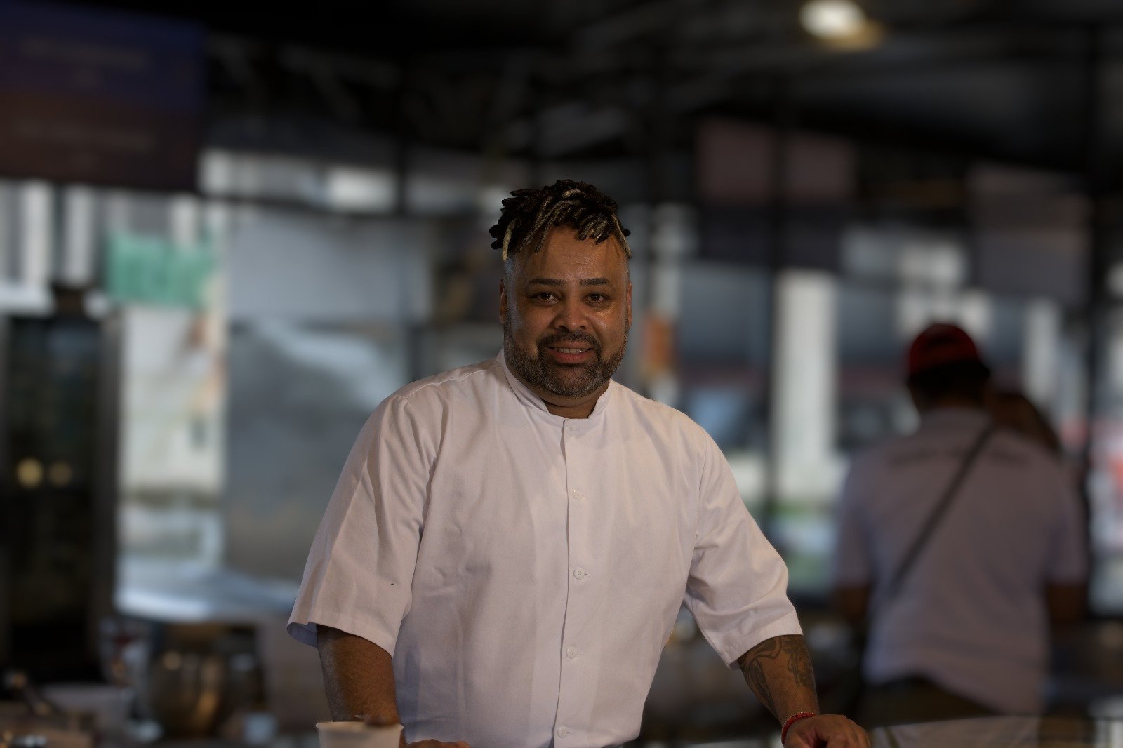 Da Periferia de Ceilândia ao Comando da Cozinha: A Trajetória do Chef Edilson Oliveira